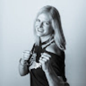 Meet your Posher, Jenn wrenn